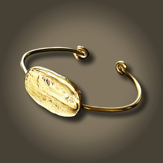 Horse whispers bangle created in Brass